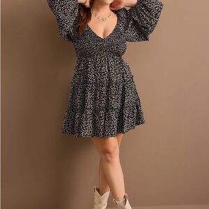 ARULA Black and White Floral Long Sleeve Dress